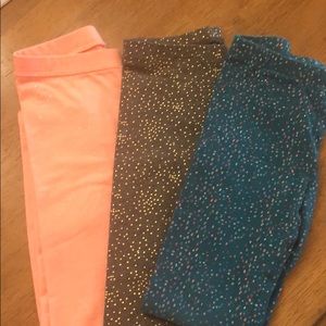 Little girl leggings. Size 5t